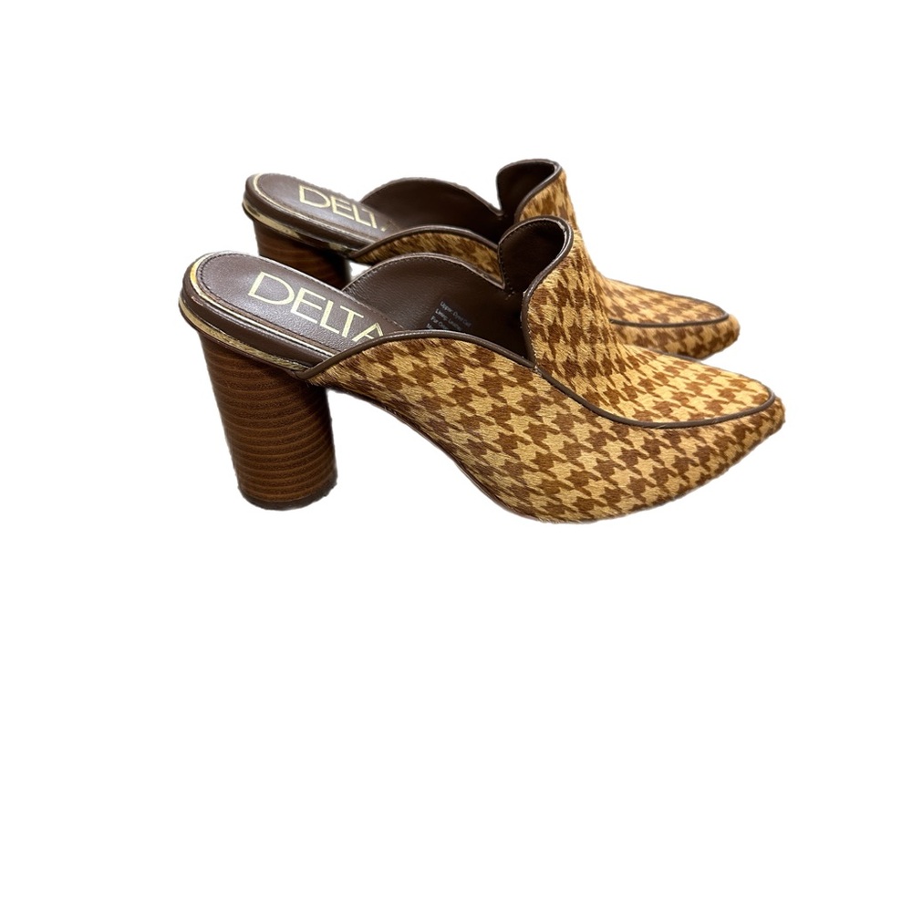 Women's Tan Houndstooth Mules